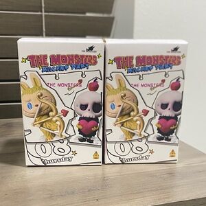 The Monsters Mischief Diary Figure Set - Gold and White (not pop mart brand)